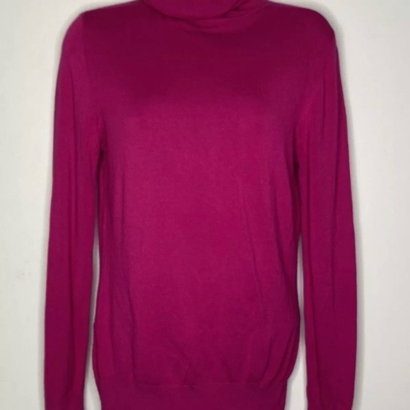 4/$35 Women's Fuscia Turtleneck Long Sleeve - Picture 2 of 5
